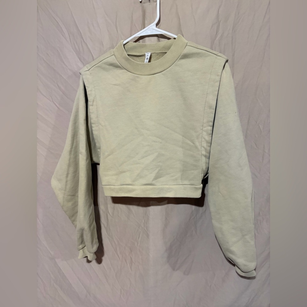 ALO Yoga Light Olive Cropped Sweatshirt